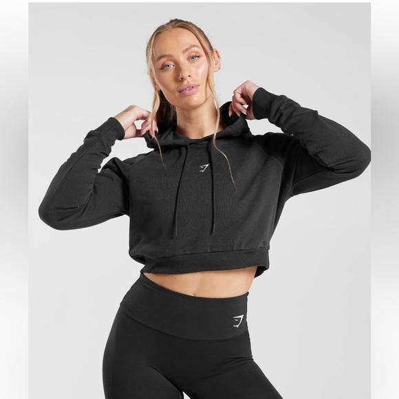 Gymshark Tops - NWOT Gymshark  TRAINING CROPPED HOODIE
